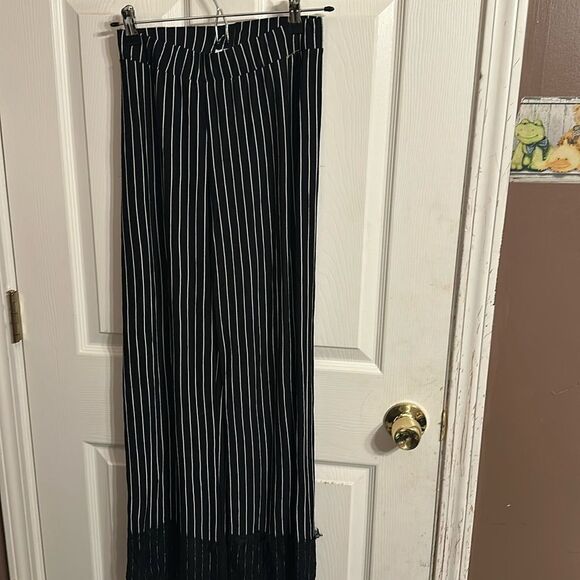 Zara Pants - Zara Striped Pants EUC Size Small